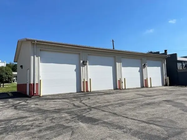 401 N 12th ST, St Joseph, MO 64501