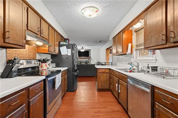 2508 W 8th ST, Coffeyville, KS 67337