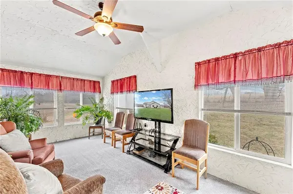 314 NE 550th RD, Warrensburg, MO 64093
