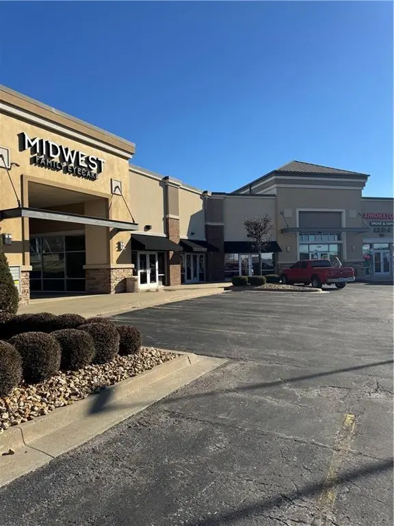 13606 Washington ST, Kansas City, MO 64145