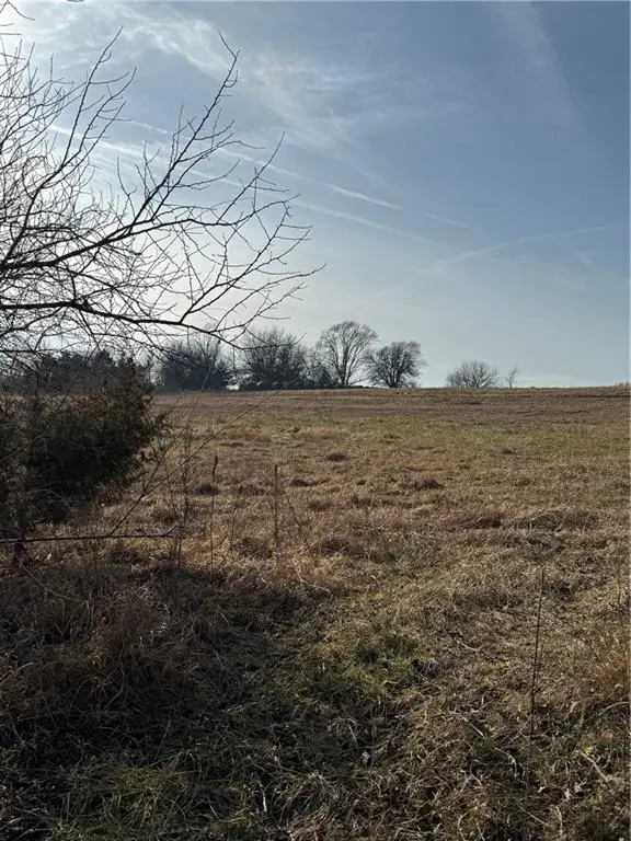 Plum Creek RD, Osawatomie, KS 66064