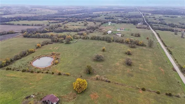 33270 Switzer RD, Paola, KS 66071