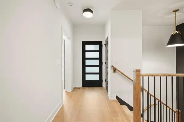 4214 NW 77th TER, Kansas City, MO 64151