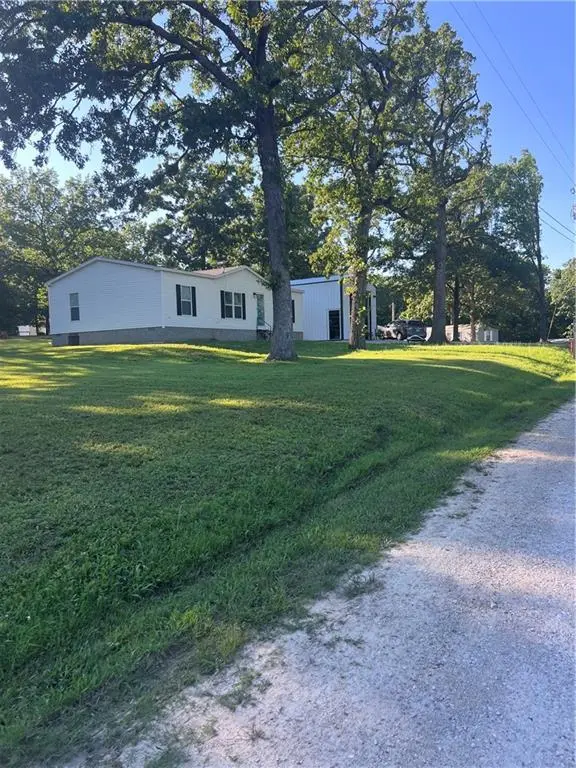 22826 Gavitt Lane LN, Wheatland, MO 65779