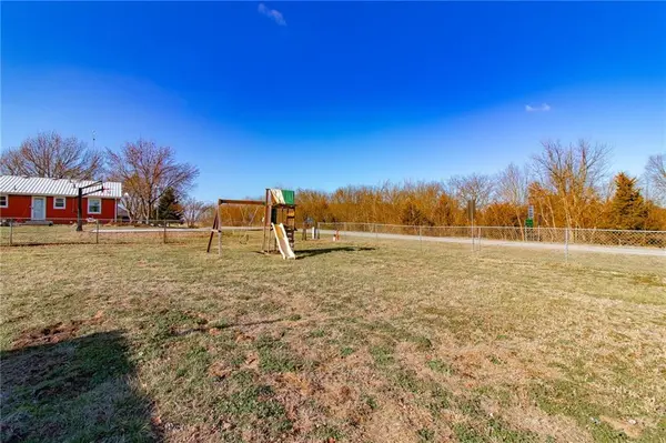 206 SW 1671st RD, Kingsville, MO 64071