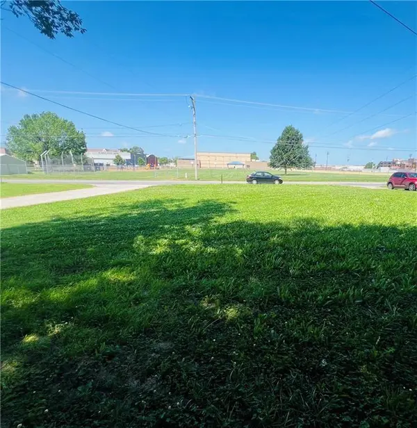 1010 N Joplin ST, Pittsburg, KS 66762