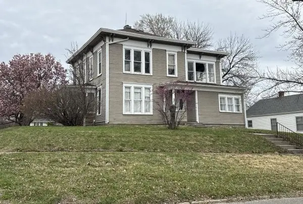 605 N Vine ST, Maryville, MO 64446