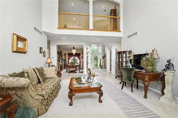 414 S Borgman RD, Buckner, MO 64016