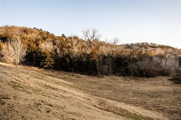 12344 Kennel DR, Junction City, KS 66441