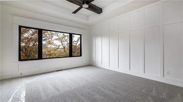 119 Teton RDG, Lake Winnebago, MO 64034