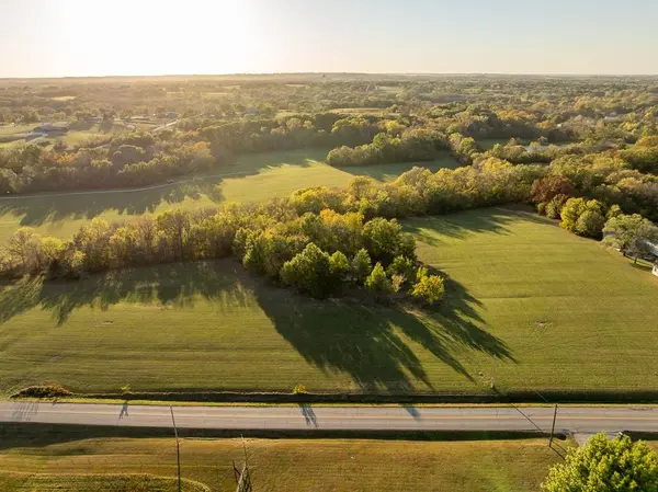 Tract 2 Highway OO HWY, Odessa, MO 64076
