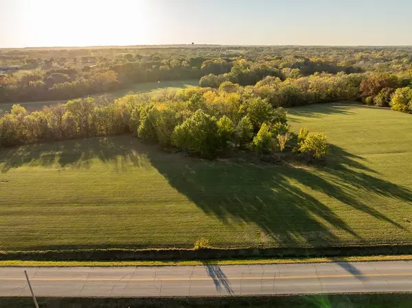 Tract 2 Highway OO HWY, Odessa, MO 64076