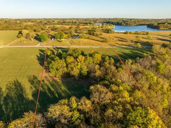 Tract 2 Highway OO HWY, Odessa, MO 64076
