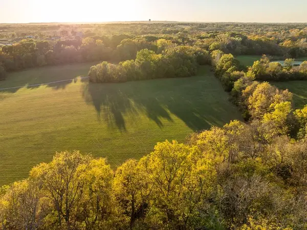 Tract 4 Highway OO HWY, Odessa, MO 64076