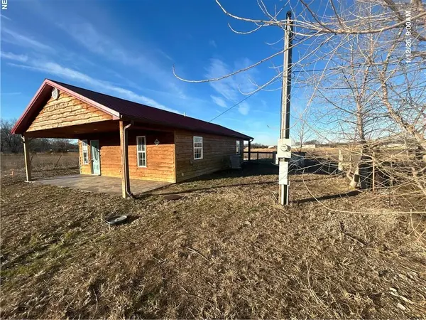 406 N Catherine N/A, Cherryvale, KS 67335