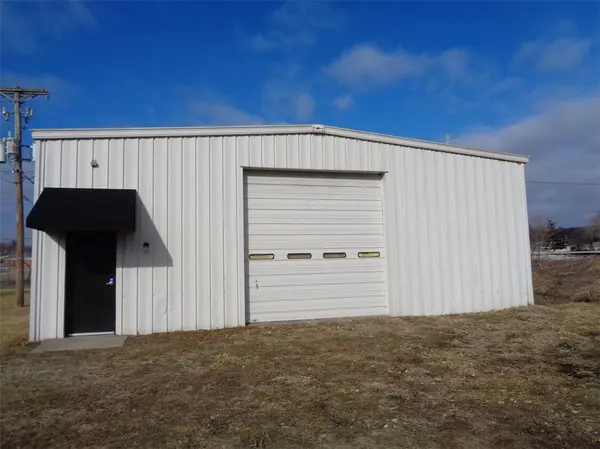 101 W Shrader ST, Liberty, MO 64068