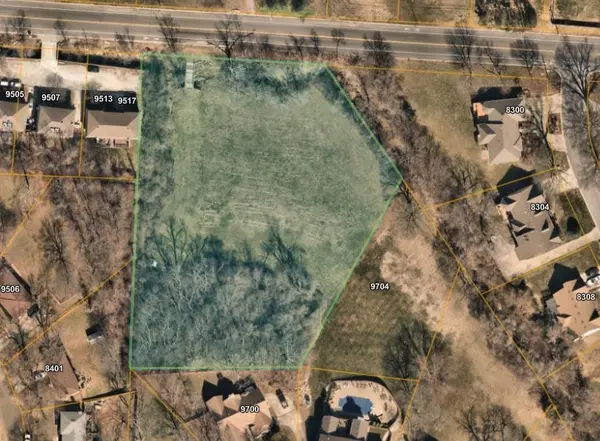 9601 E 83rd ST, Raytown, MO 64138