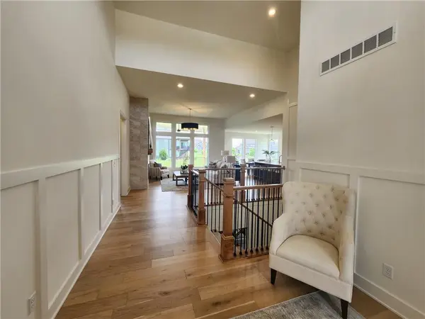 11295 S Red Bird ST, Olathe, KS 66061