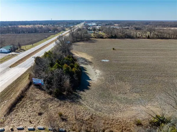 N 69 HWY, Frontenac, KS 66762