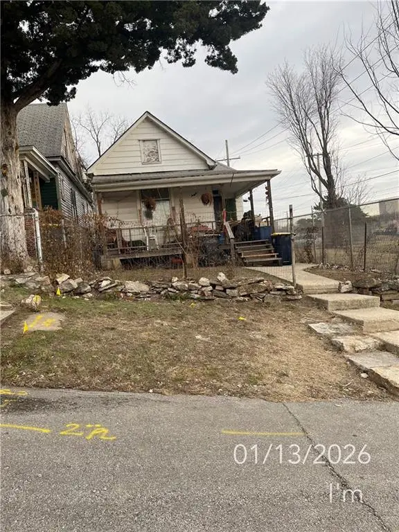 2325 Fairmount AVE, Kansas City, MO 64108