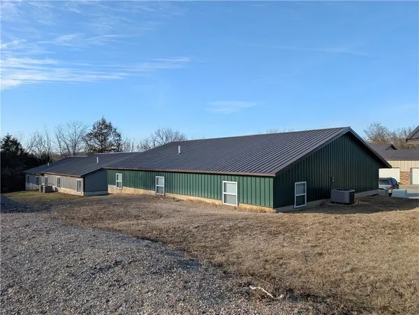 609,611,613 W Bridge ST, Knob Noster, MO 65336