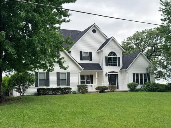 610 E 14th ST, Maryville, MO 64468