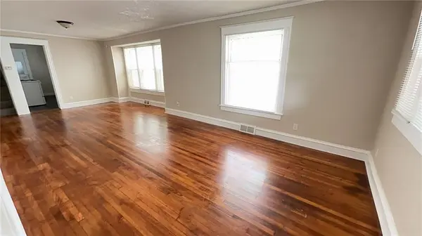 4034 Agnes AVE, Kansas City, MO 64130