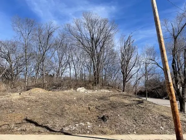 4045 Olive ST, Kansas City, MO 64130