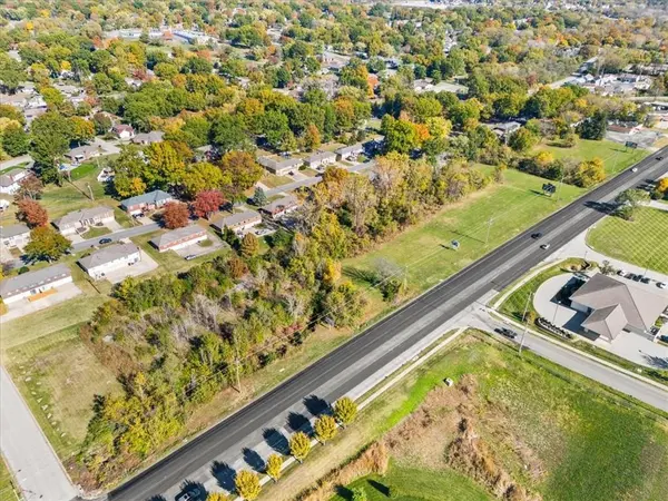 14700 E US 40 HWY, Kansas City, MO 64136