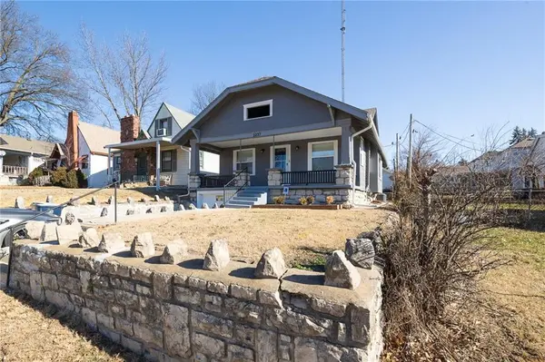 2237 Hardesty AVE, Kansas City, MO 64127