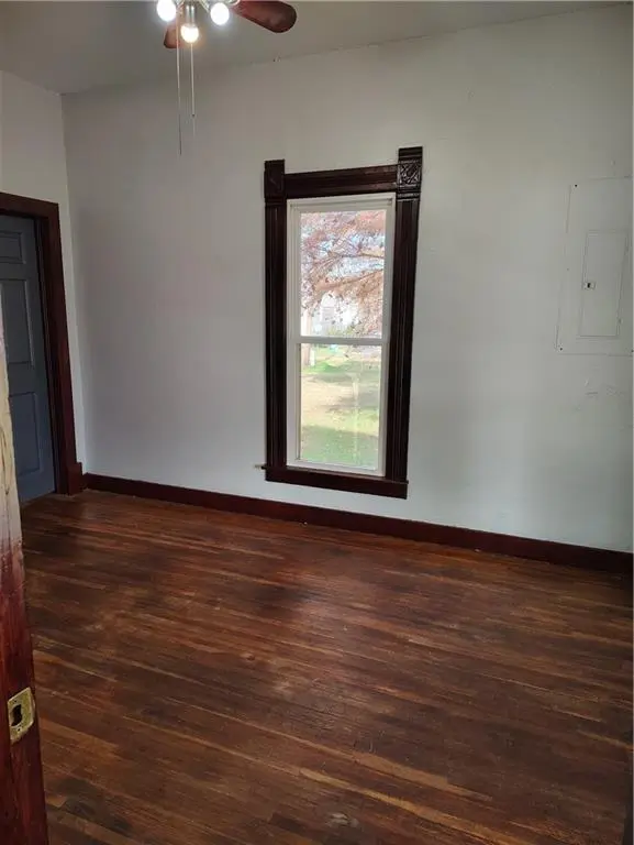 401 S Washington ST, Weir, KS 66781