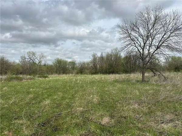 NW 870 RD, Blairstown, MO 64726