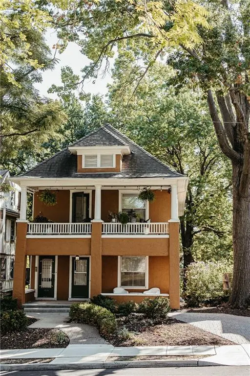 3621 CENTRAL ST, Kansas City, MO 64111
