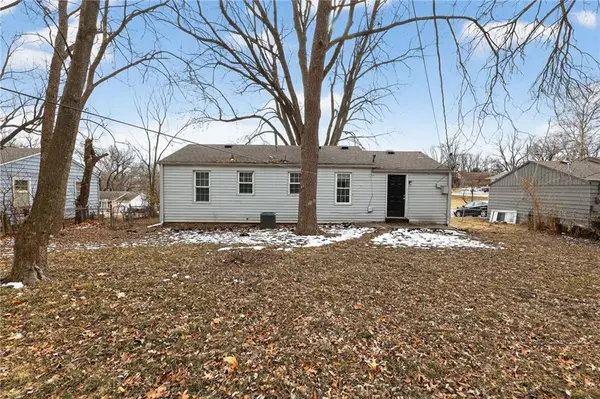 6252 Lathrop AVE, Kansas City, KS 66104