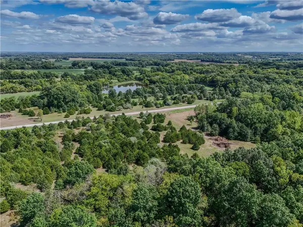 lot 40 NE 51st RD, Warrensburg, MO 64093