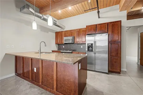 712 Broadway BLVD #503, Kansas City, MO 64105