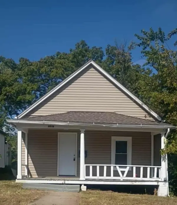 3318 E 24th ST, Kansas City, MO 64127