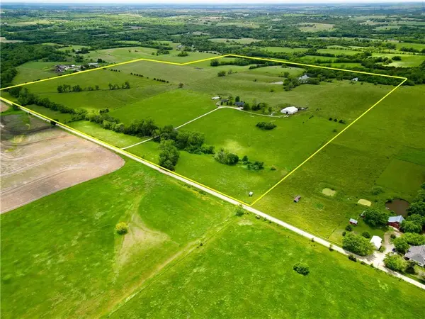 0 U RD, Hoyt, KS 66440