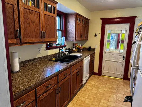 133 S Mulberry ST, Maryville, MO 64468