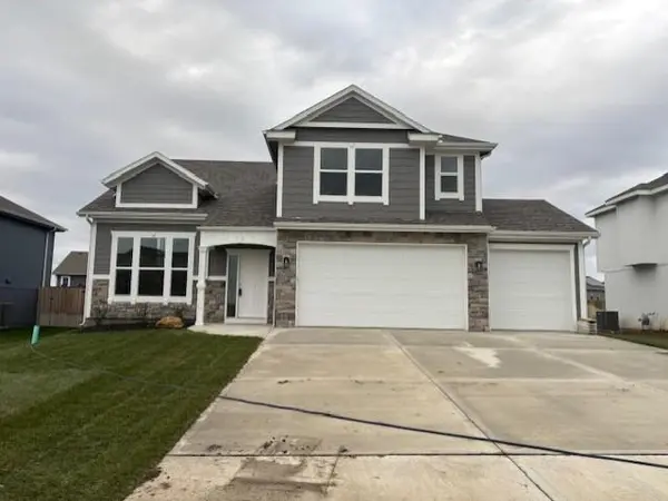 15611 Sheridan CT, Basehor, KS 66007