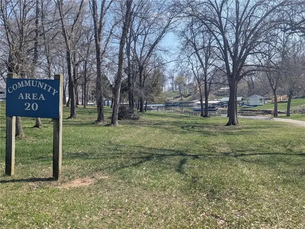 Lake Viking Lot 1862 TER, Gallatin, MO 64640