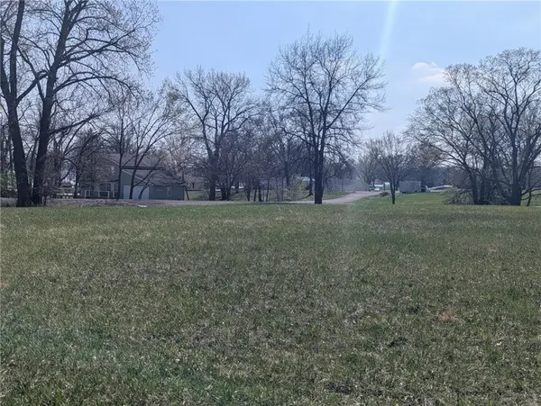 Lake Viking Lot 1878 TER, Gallatin, MO 64640