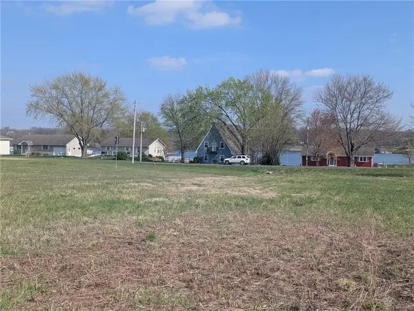 Lake Viking Lot 1580 TER, Altamont, MO 64620