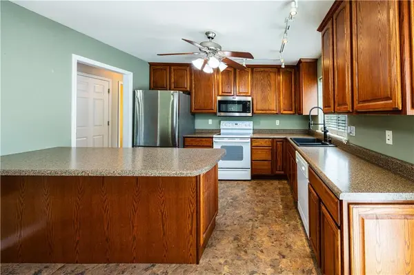 126 Memory LN, Maryville, MO 64468
