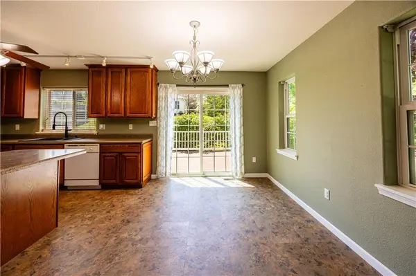 126 Memory LN, Maryville, MO 64468