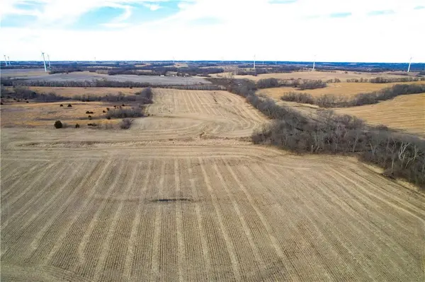NW Gospel RD, Amity, MO 64422