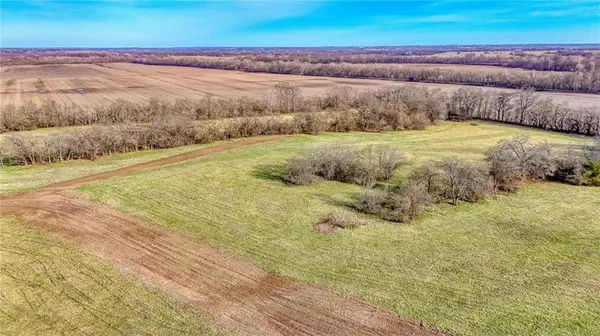 LOT 12 Eagle Ridge N/A, Warrensburg, MO 64093
