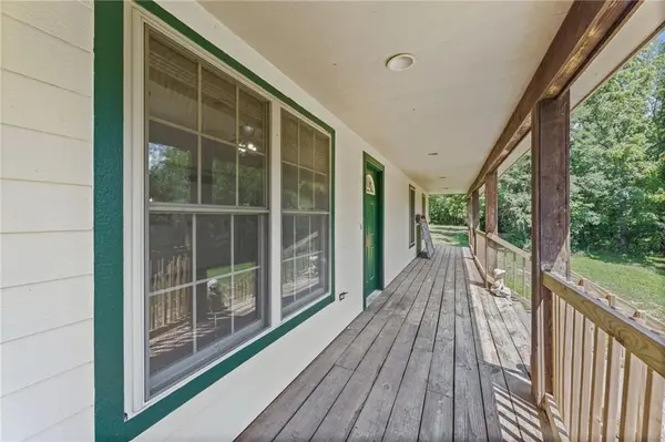 30904 Pressonville RD, Paola, KS 66071