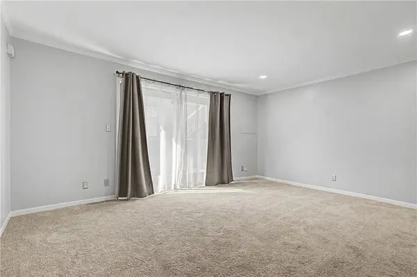 4213 Clark AVE #1, Kansas City, MO 64111