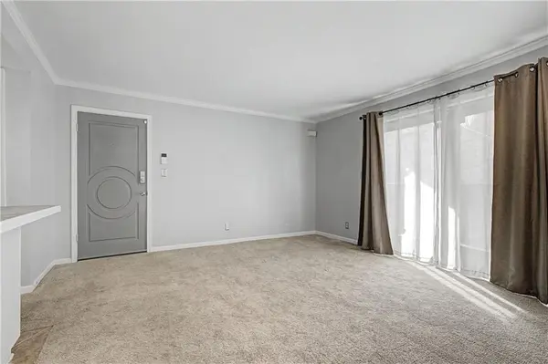 4213 Clark AVE #1, Kansas City, MO 64111
